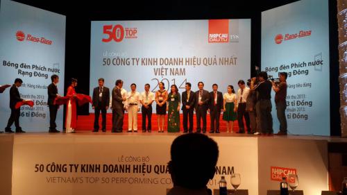 Rạng Đông lọt TOP 50 công ty kinh doanh hiệu quả nhất Việt Nam năm 2014